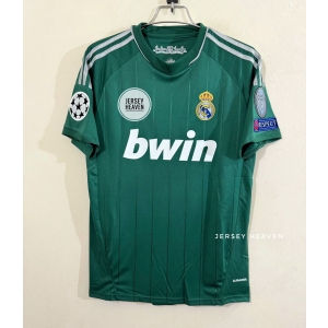 Real Madrid 2012/13 Third Kit – Retro Edition