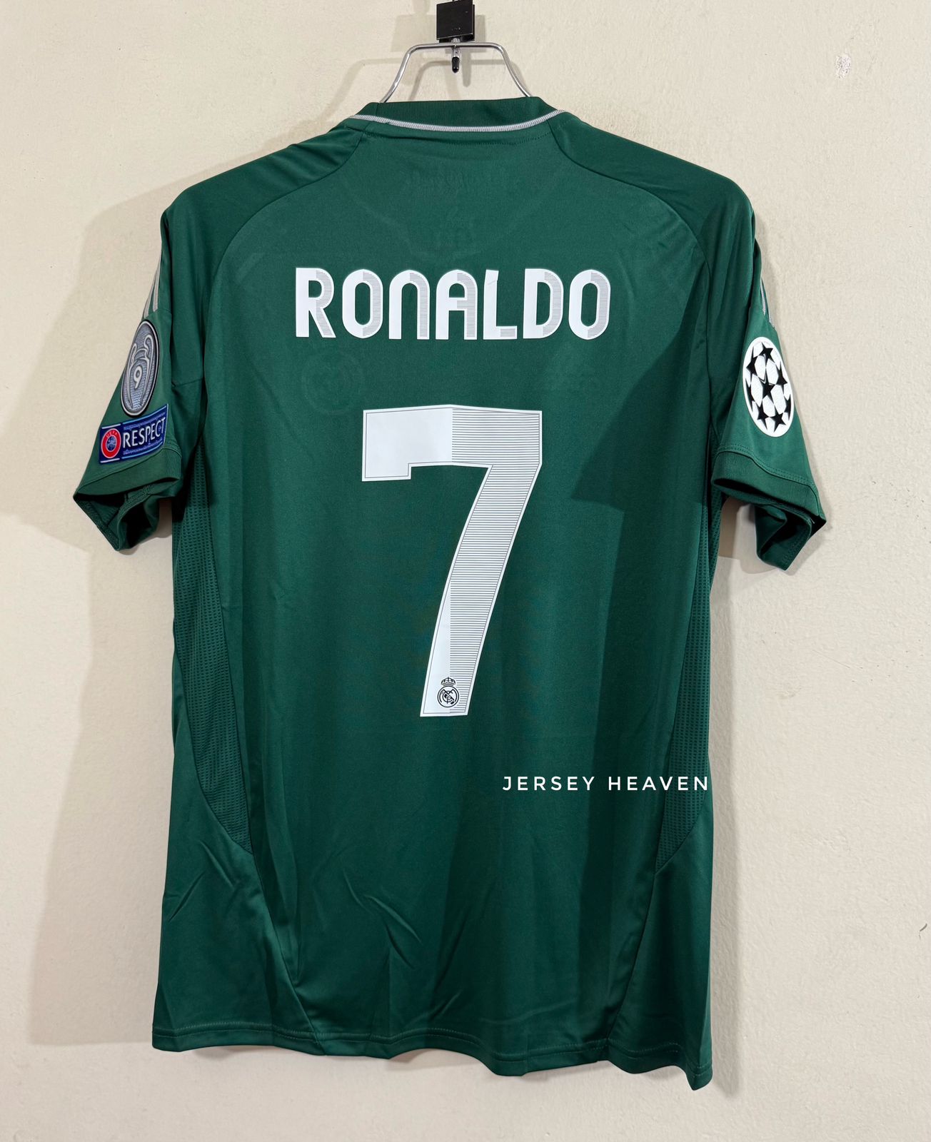 Real Madrid 2012/13 Third Kit – Retro Edition - Image 3
