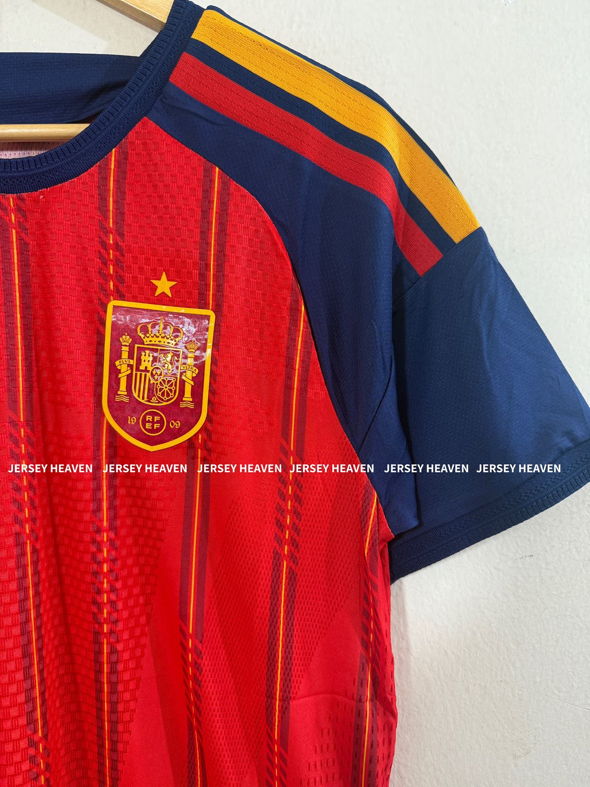 Spain World Cup Home Kit Half Sleeve - Image 3