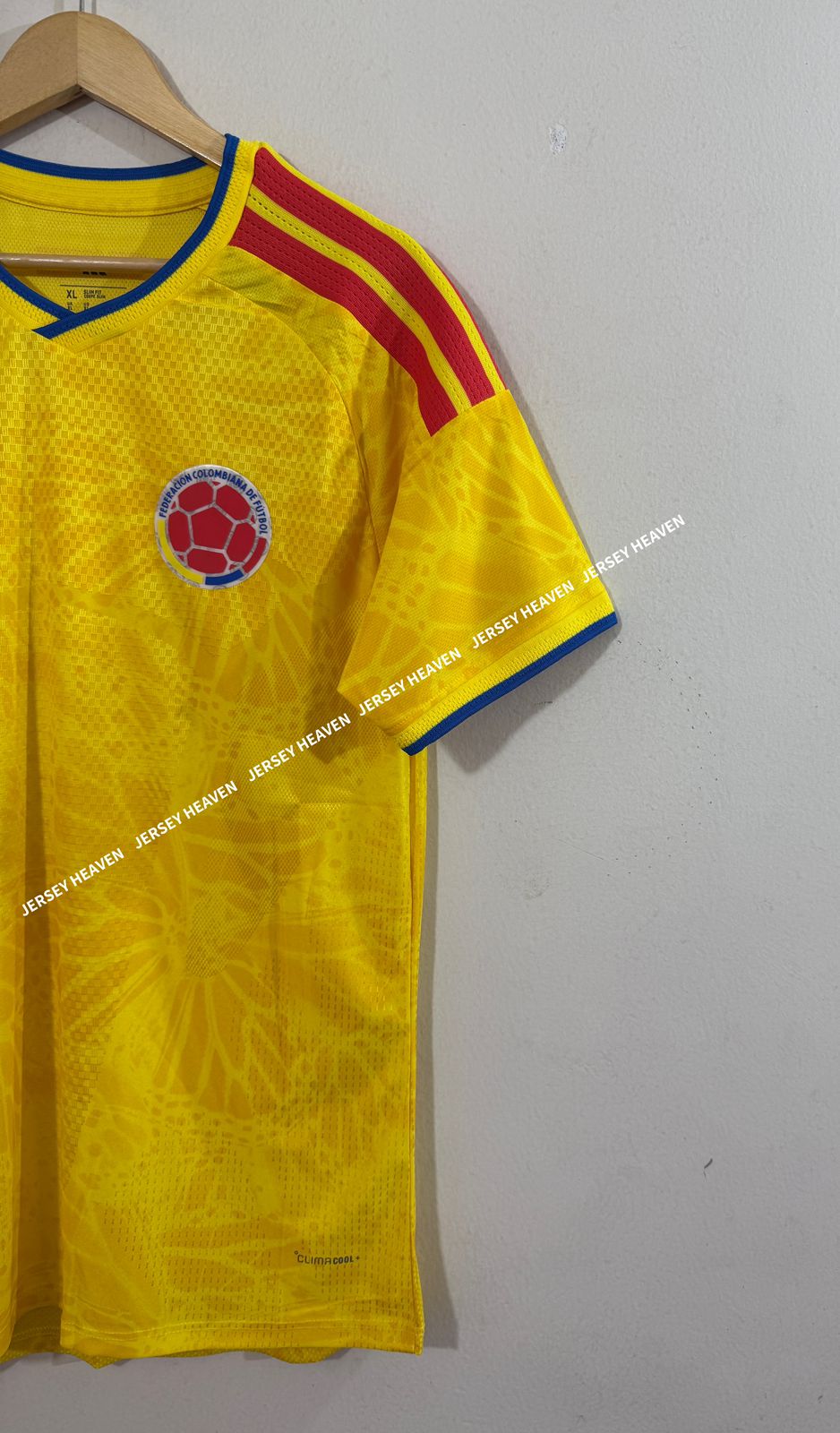 Colombia World Cup Home Kit - Image 3