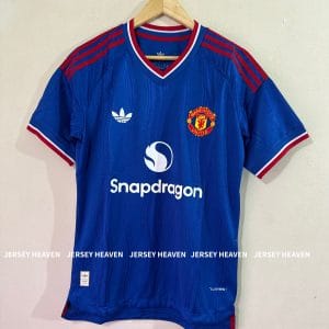 Manchester United 26/27 away kit player edition half