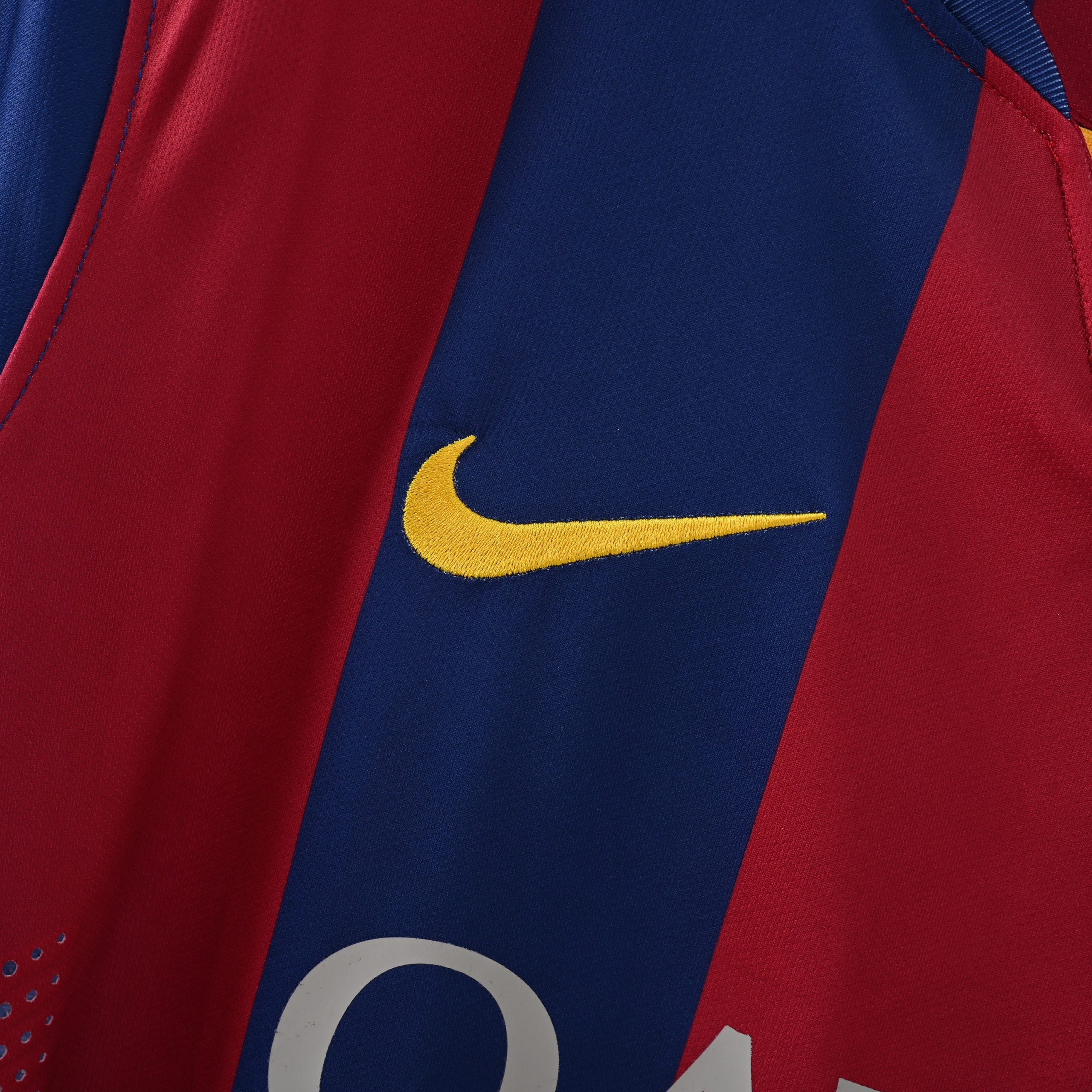 Barcelona 14/15 Home kit Half sleeve Retro Edition - Image 3