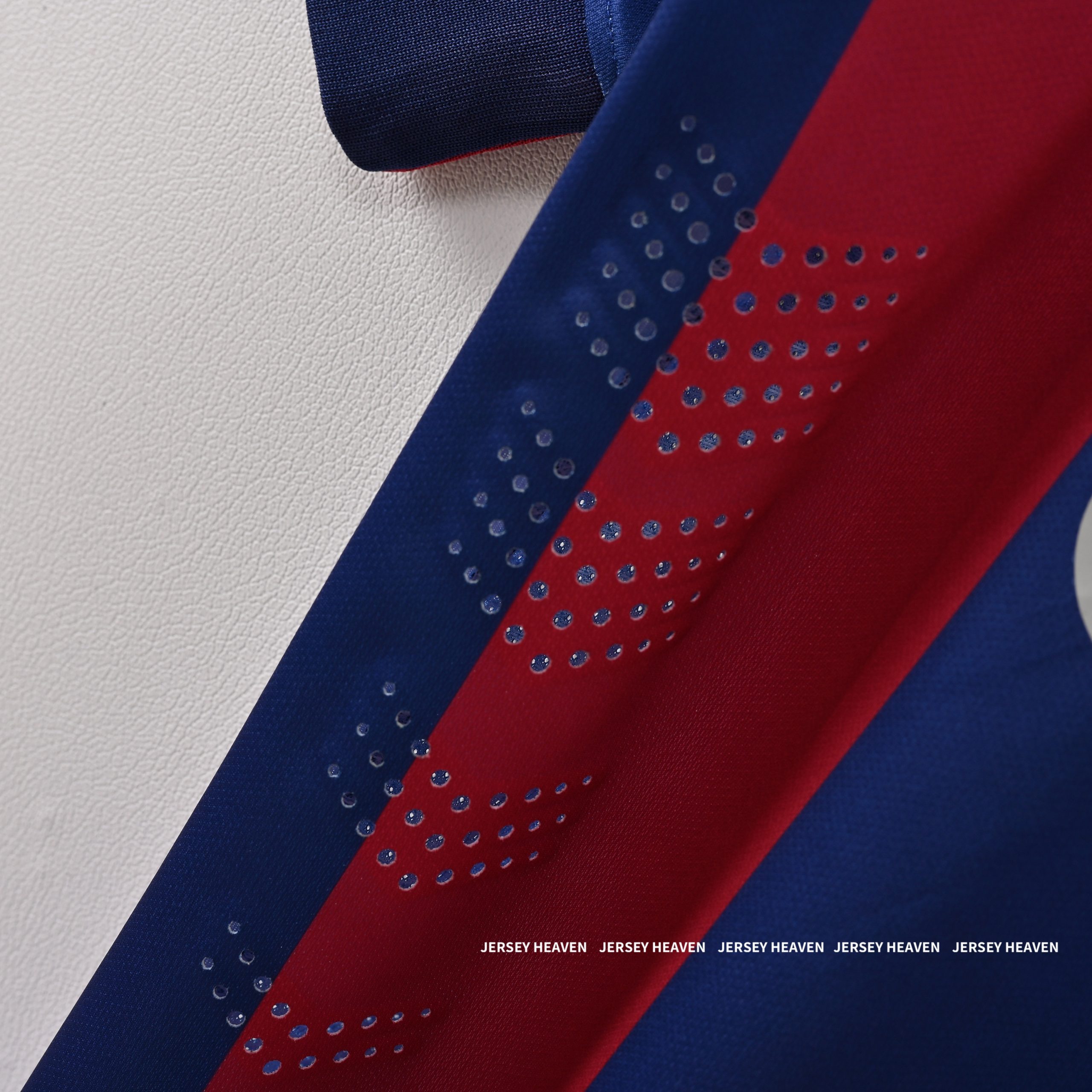 Barca 14/15 Home Retro Half sleeve - Image 3