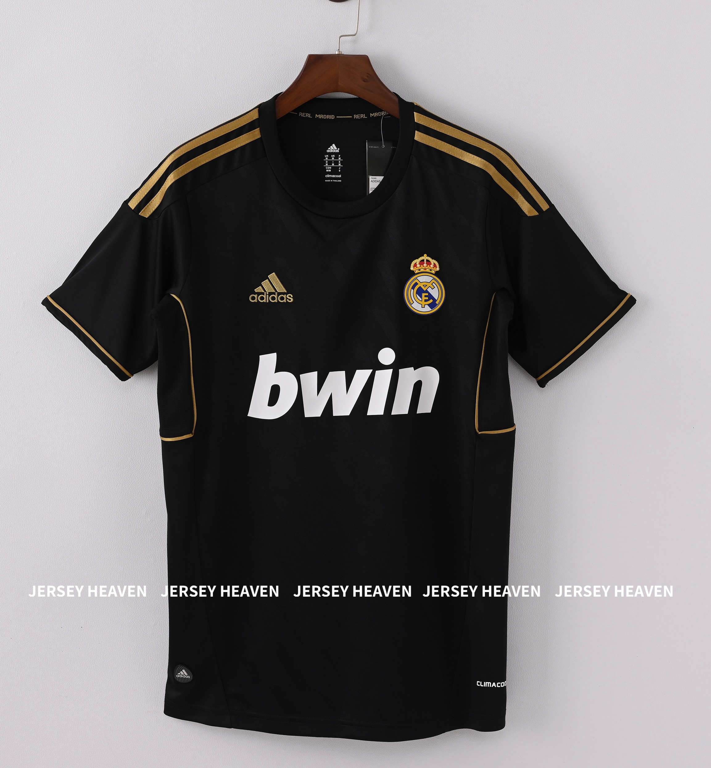 Real Madrid 2011/12 Away Half sleeve Retro Edition